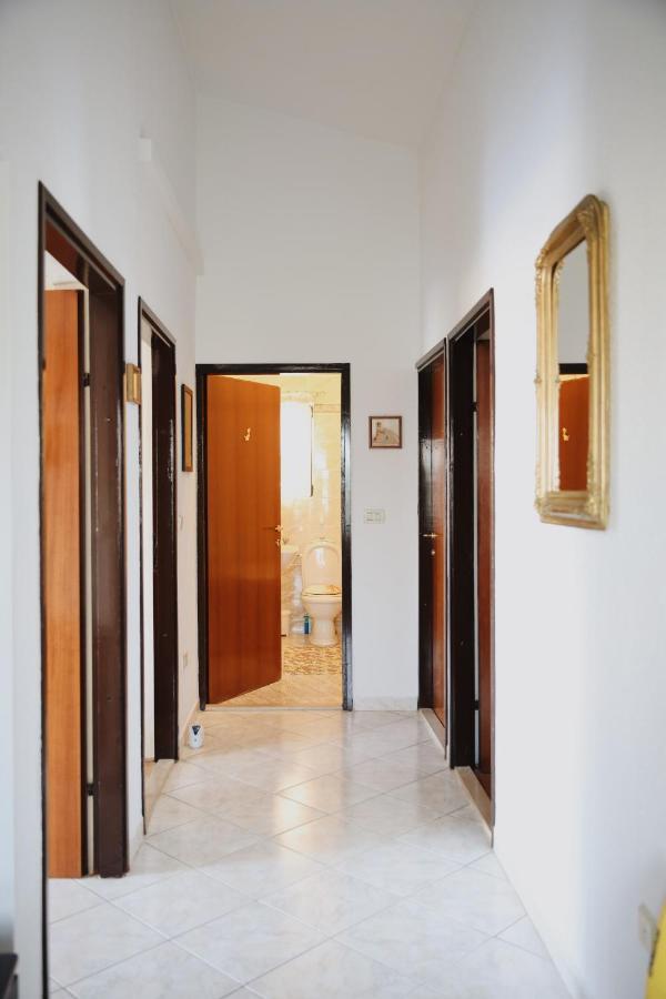 Apartment Blanka With A Beautiful View Of Trogir Eksteriør billede